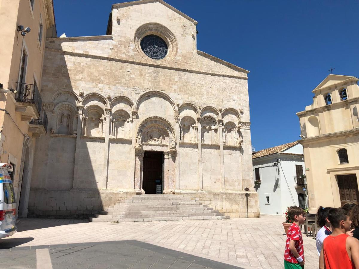 La Finestra Sul Porto Vila Termoli Exterior foto